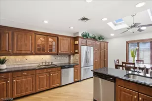 36 Curtis Ave, West Orange Township, NJ 07052 - Photo 14