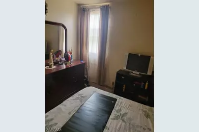 581 N 7th St, Newark, NJ 07107 - Photo 16