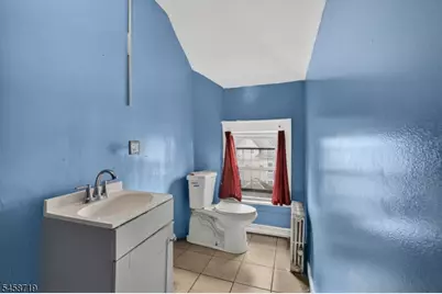 163 Livingston Ave, New Brunswick, NJ 08901 - Photo 16