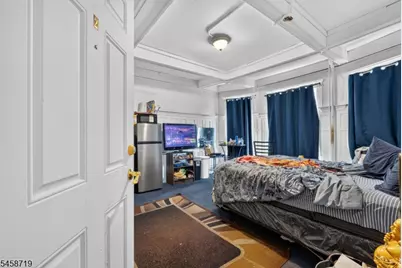 163 Livingston Ave, New Brunswick, NJ 08901 - Photo 8