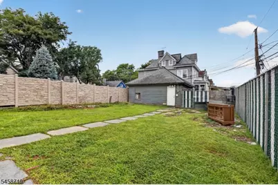 163 Livingston Ave, New Brunswick, NJ 08901 - Photo 26