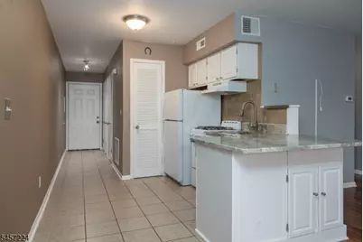 2 Alta Ct W #1, Vernon, NJ 07462 - Photo 6