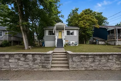 219 Knox Way, Hopatcong, NJ 07843 - Photo 4