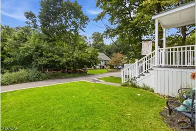 219 Knox Way, Hopatcong, NJ 07843 - Photo 8