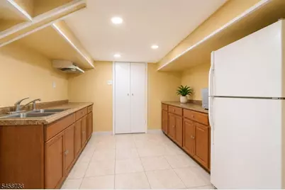 19 Aspen Rd, West Orange Township, NJ 07052 - Photo 14