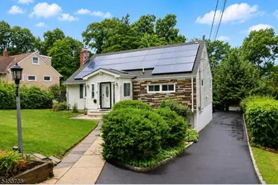 19 Aspen Rd, West Orange Township, NJ 07052 - Photo 2
