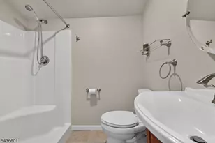 5 Pine Pl, Clinton Township, NJ 08801 - Photo 38