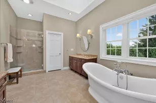 5 Pine Pl, Clinton Township, NJ 08801 - Photo 24