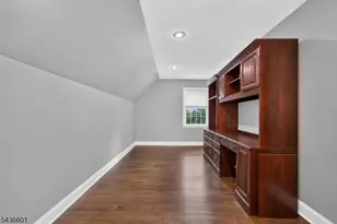 5 Pine Pl, Clinton Township, NJ 08801 - Photo 34