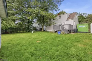 32 Merkel Dr, Bloomfield, NJ 07003 - Photo 12