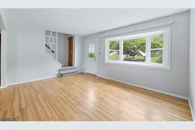 32 Merkel Dr, Bloomfield, NJ 07003 - Photo 2