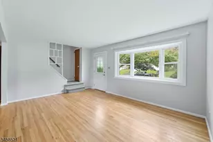 32 Merkel Dr, Bloomfield, NJ 07003 - Photo 2