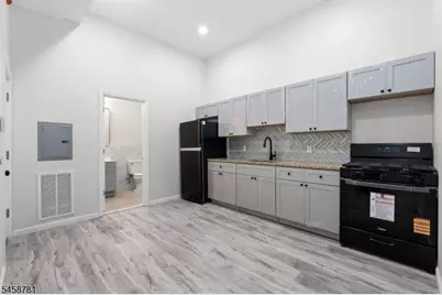 90 Broadway #1, Paterson, NJ 07505 - Photo 2