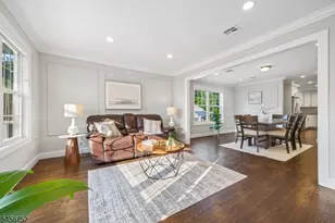 9 Burnet Hill Rd, Livingston, NJ 07039 - Photo 10