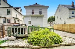 139 Richelieu Terrace, Newark, NJ 07106 - Photo 4