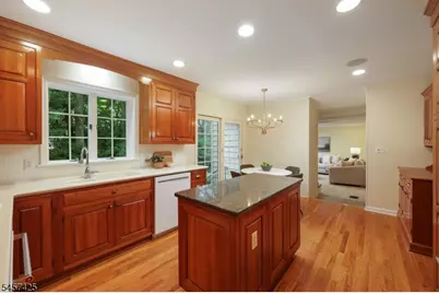 909 Stevens Avenue, Westfield, NJ 07090 - Photo 10