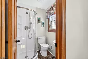 2527 Mountain Ave, Scotch Plains Township, NJ 07076 - Photo 14