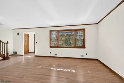 2527 Mountain Ave, Scotch Plains Township, NJ 07076 - Photo 4