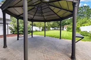 2527 Mountain Ave, Scotch Plains Township, NJ 07076 - Photo 38