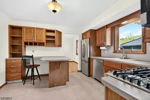 2527 Mountain Ave, Scotch Plains Township, NJ 07076 - Photo 10