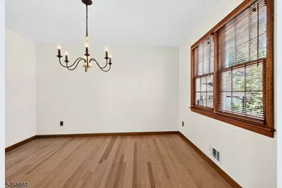 2527 Mountain Ave, Scotch Plains Township, NJ 07076 - Photo 18