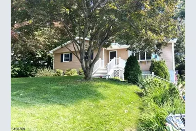 30 Woodlawn Ter, Jefferson Township, NJ 07849 - Photo 1