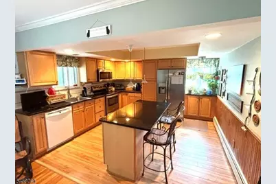 30 Woodlawn Ter, Jefferson Township, NJ 07849 - Photo 14