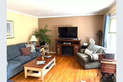 30 Woodlawn Ter, Jefferson Township, NJ 07849 - Photo 12