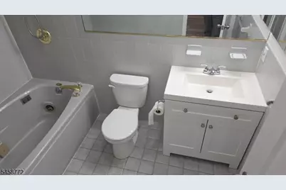 41-51 Wilson Ave #4K, Newark, NJ 07105 - Photo 2