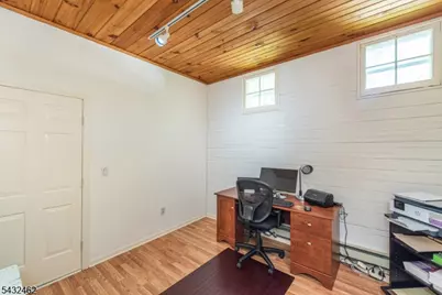 35 Colles Ave, Morristown, NJ 07960 - Photo 14