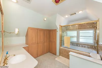 35 Colles Ave, Morristown, NJ 07960 - Photo 22