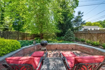35 Colles Ave, Morristown, NJ 07960 - Photo 18