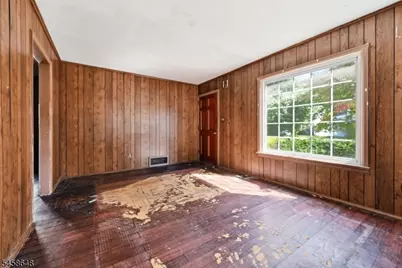 588 Quinton Ave, Kenilworth, NJ 07033 - Photo 4