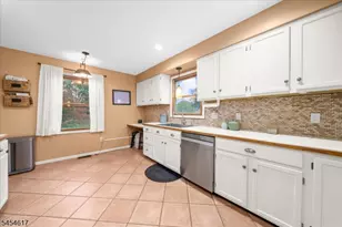 77 Washburn Ave, Washington Township, NJ 07882 - Photo 8