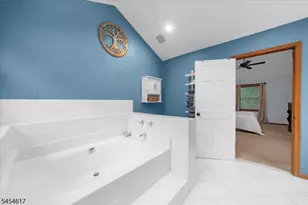 77 Washburn Ave, Washington Township, NJ 07882 - Photo 28
