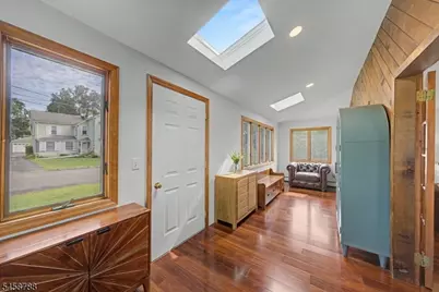 16 Jaqui Ave, Morris Plains, NJ 07950 - Photo 4