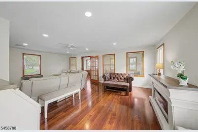 16 Jaqui Ave, Morris Plains, NJ 07950 - Photo 6