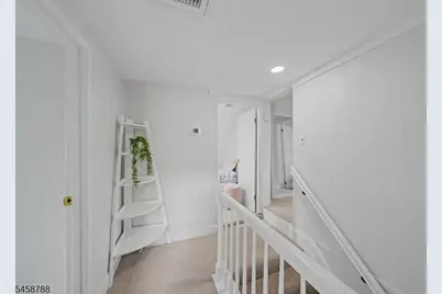 16 Jaqui Ave, Morris Plains, NJ 07950 - Photo 20