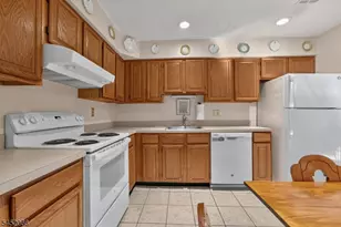 1 Amy Ct, Lebanon, NJ 08833 - Photo 8