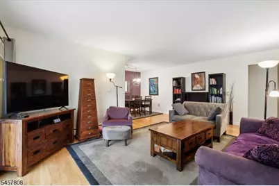 320 South St #E, Morristown, NJ 07960 - Photo 4