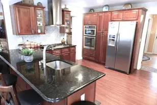 2 Koewing Pl, West Orange Township, NJ 07052 - Photo 6
