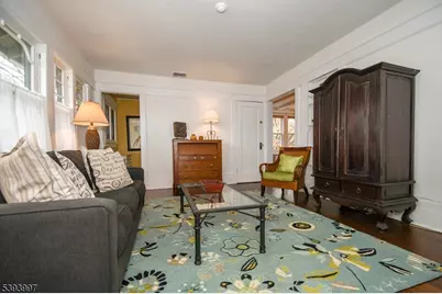 123 Baker St, Maplewood, NJ 07040 - Photo 8