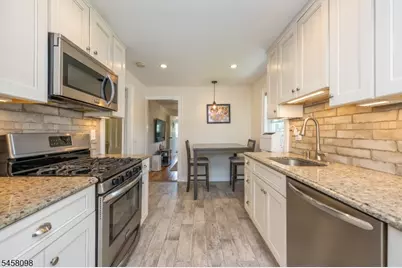 100 Ridgedale Ave, Hanover Township, NJ 07927 - Photo 12