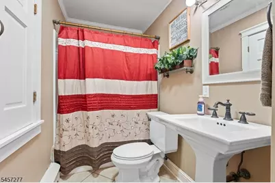 5 Mott Dr, Vernon, NJ 07462 - Photo 12