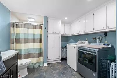 5 Mott Dr, Vernon, NJ 07462 - Photo 16