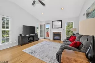 195 Teasel Ct, Readington, NJ 08889 - Photo 4