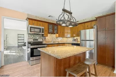 751 Peters Ln, Bridgewater, NJ 08836 - Photo 2