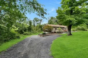 751 Peters Ln, Bridgewater, NJ 08836 - Photo 32