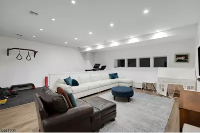 61 Slayton Dr, Millburn, NJ 07078 - Photo 38