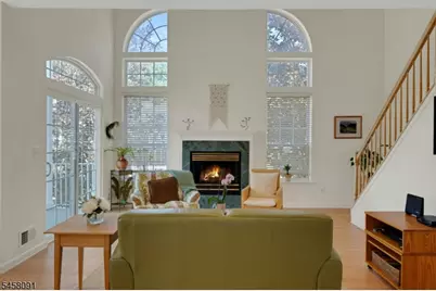 23 Hancock Dr, Morris Township, NJ 07960 - Photo 4
